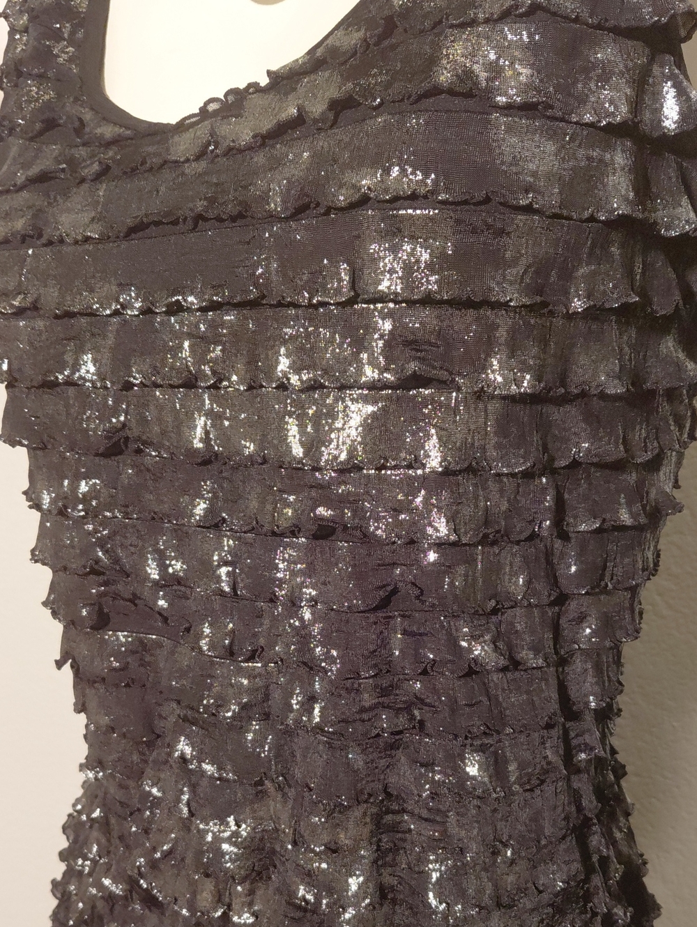 Black Silver Sparkle Ruffle Tank - Picture 2 of 4